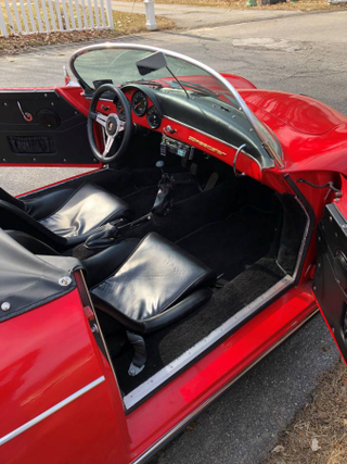 Illustration for article titled At $16,800, Could This '1957 Porsche Speedster' Replica Be a Real Deal?